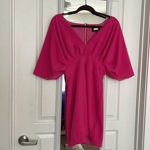 Alexia Admor pink dress